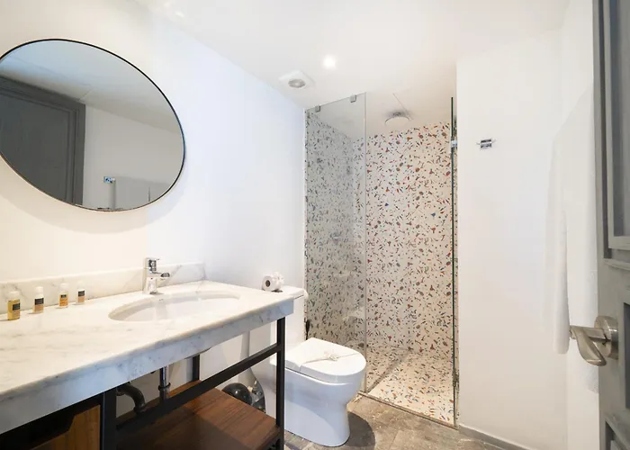 2 Bedroom With Rooftop Pool - Joya 409