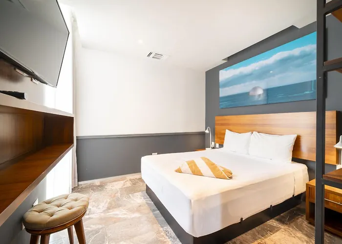 Apartment 2 Bedroom With Rooftop Pool - Joya 409 *